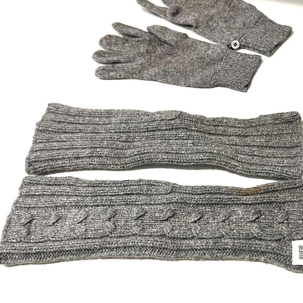 Two piece glove and arm warmer set